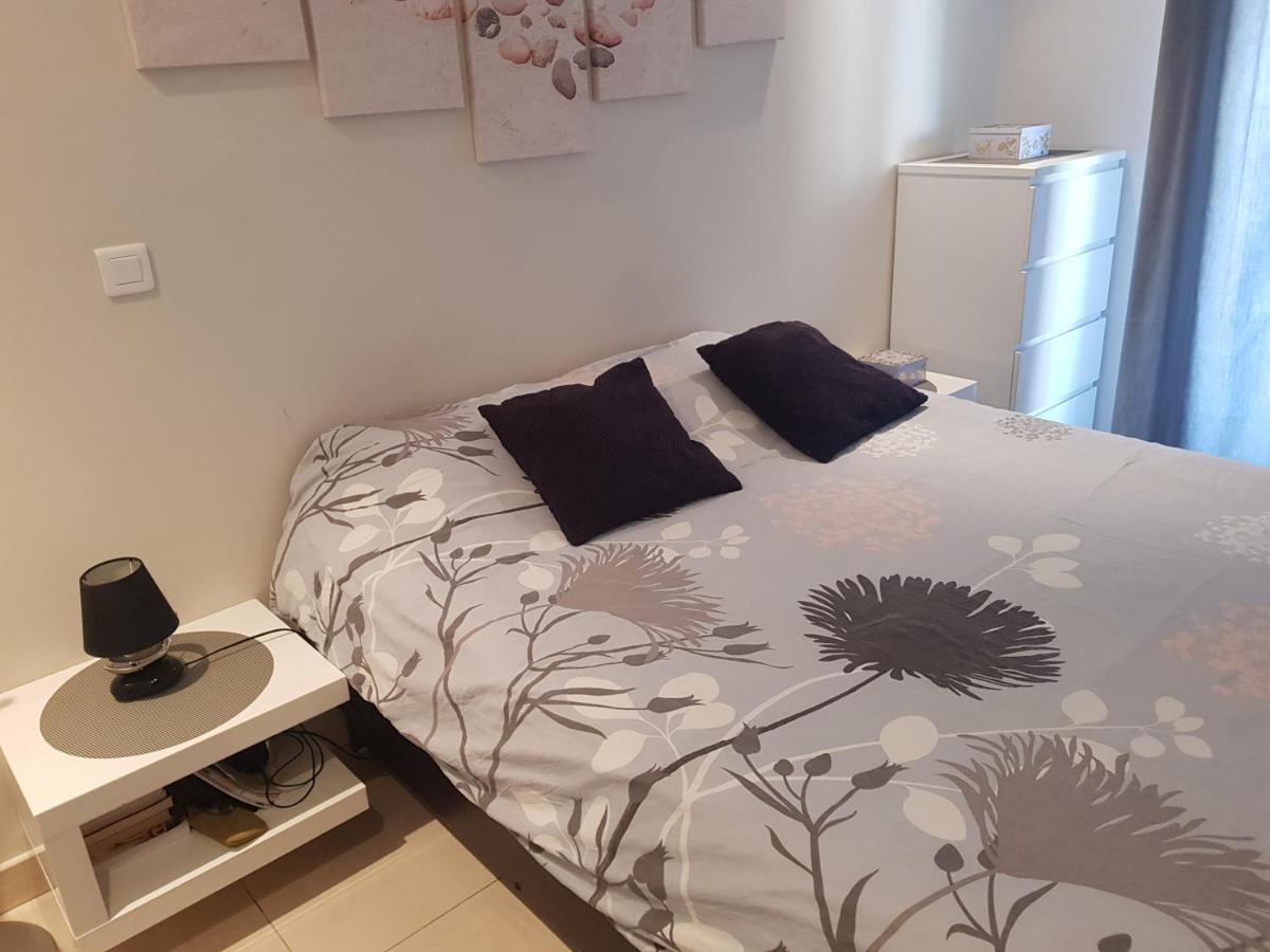Beau appartement avec garage fermé Beausoleil Esterno foto