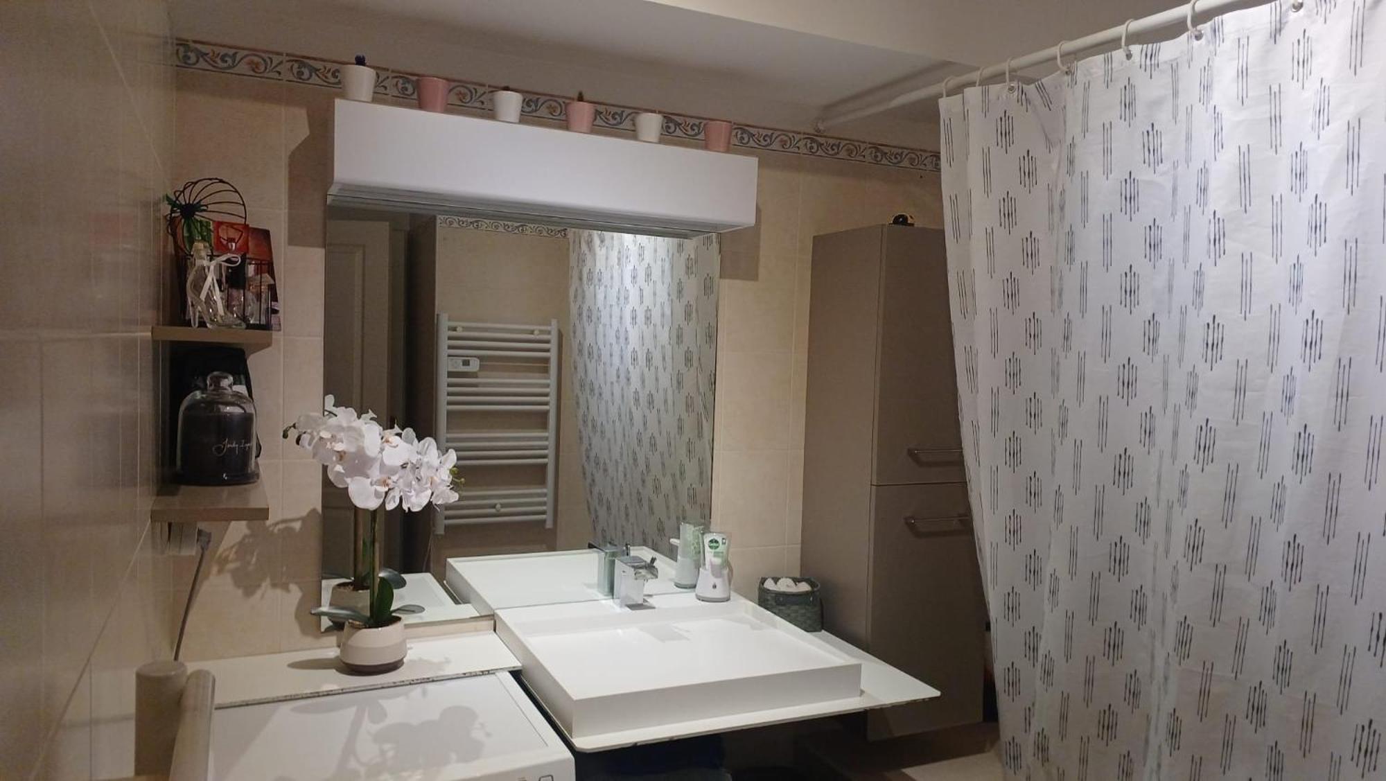 Beau appartement avec garage fermé Beausoleil Esterno foto